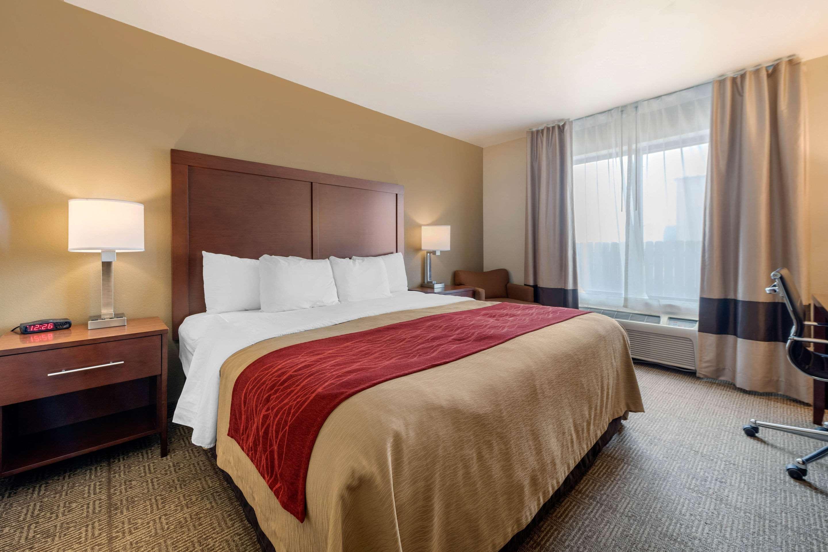 Comfort Inn Лимон Экстерьер фото