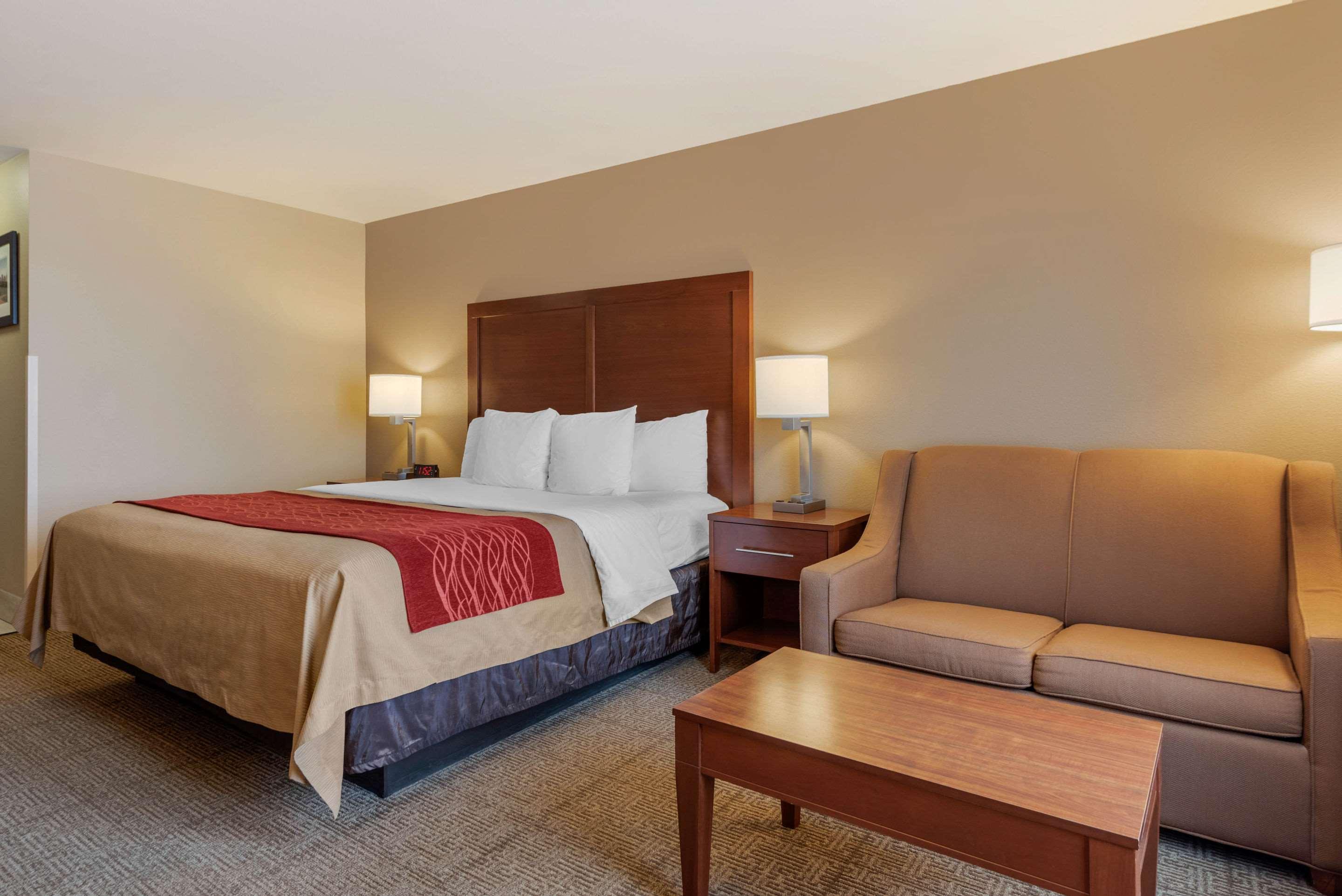 Comfort Inn Лимон Экстерьер фото