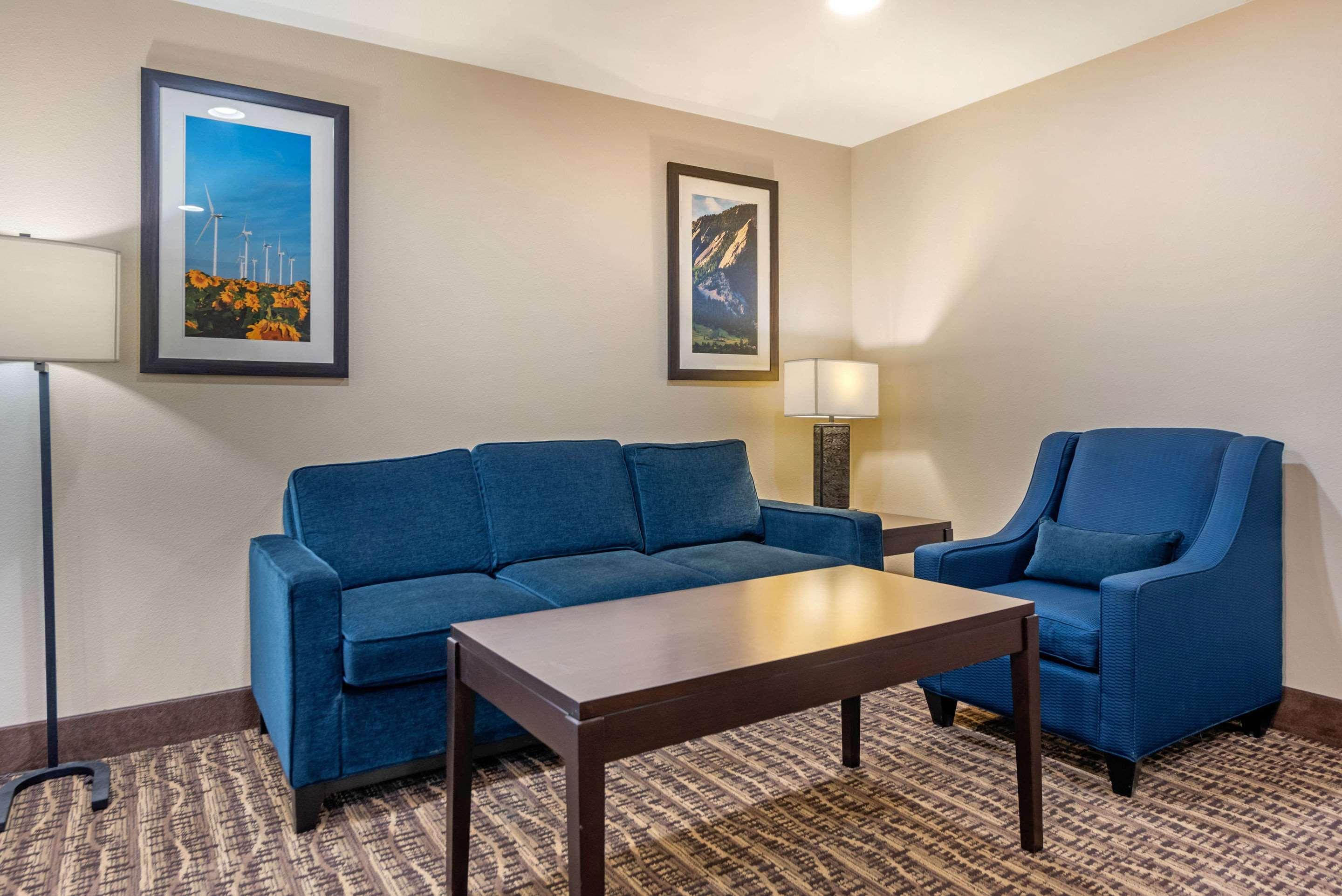Comfort Inn Лимон Экстерьер фото