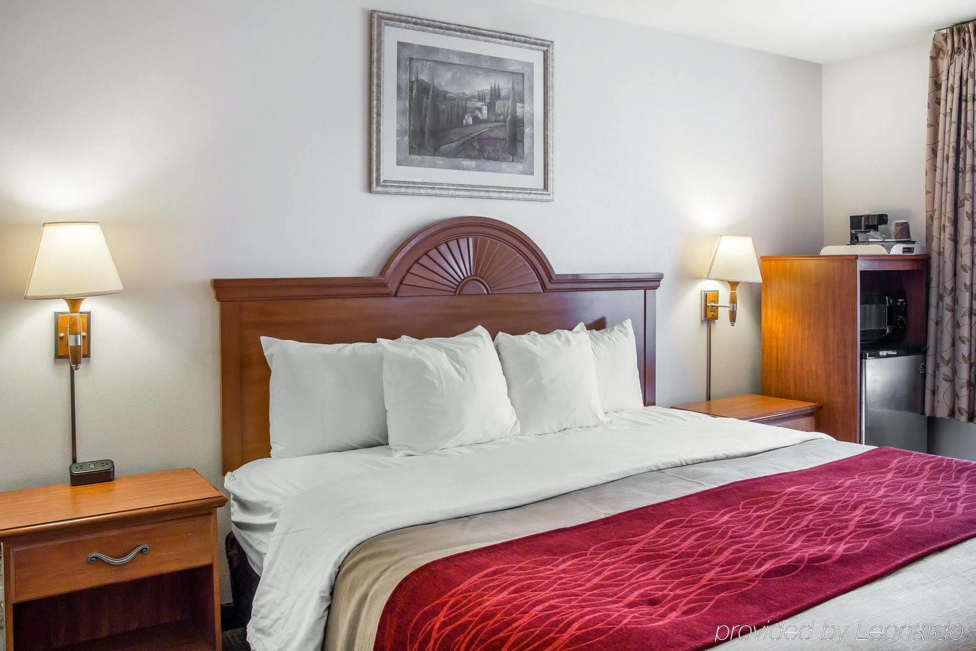 Comfort Inn Лимон Экстерьер фото