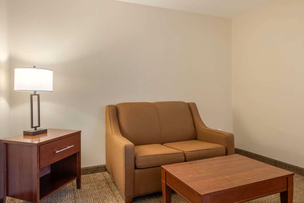 Comfort Inn Лимон Экстерьер фото